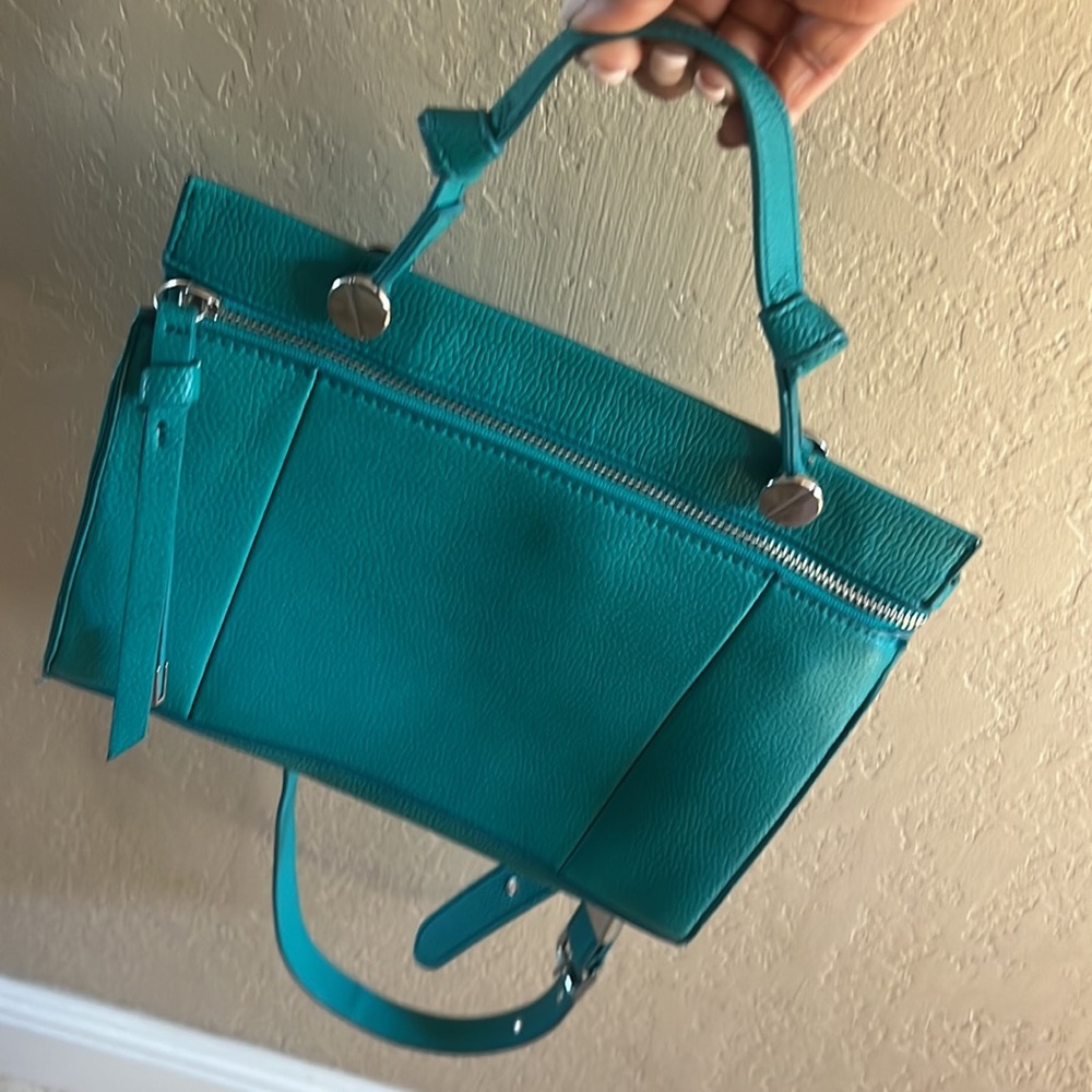 Foley + Corinna women’s Crossbody Handbag
Like new condition - Picture 16 of 17
